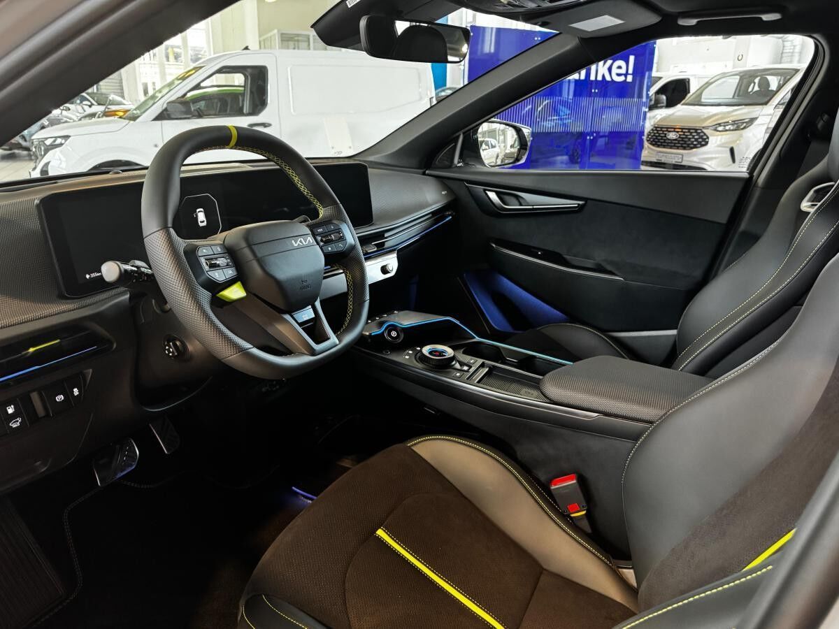 Kia EV6 GT *Inklusive Vollkasko*MODELLJAHR 2026 DIGITALER INNENSPIEGEL  bis zu 650PS FL