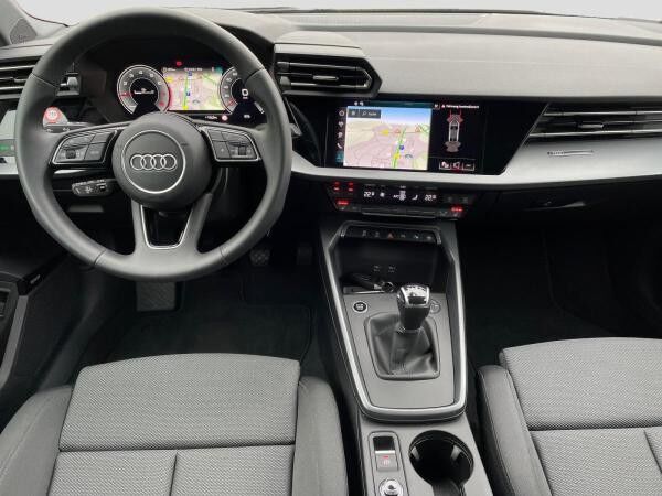 Audi A3 Limousine 35 TFSI 6-Gang S line LED Navi AHK