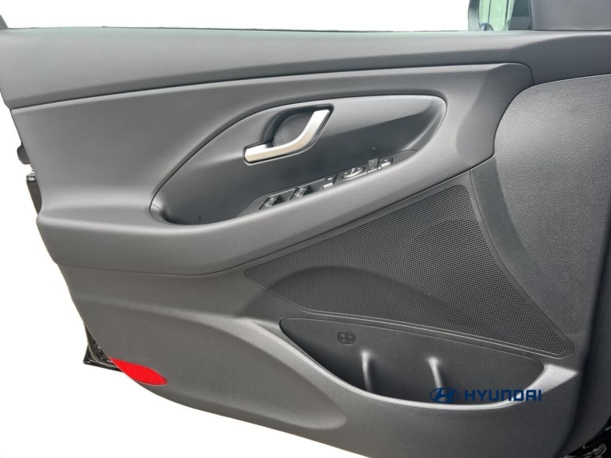 Hyundai i30 1.5 N LINE DCT 48V NAVI LED SHZ KAMERA