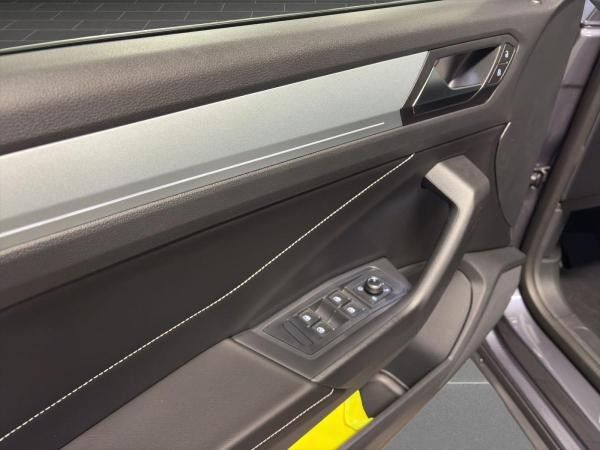 Volkswagen T-Roc Cabriolet ENERGY 1.5 TSI DSG NAVI AHK KAME