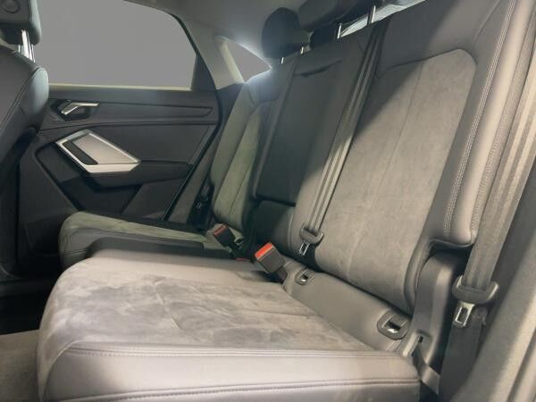 Audi Q3 Sportback S-line 35 TFSI AHK LED ACC Navi virtual