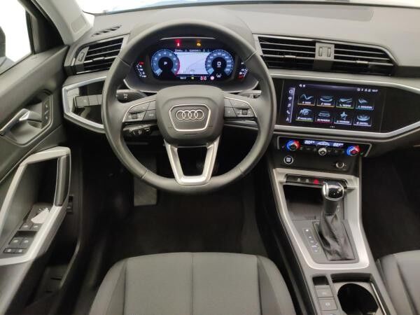 Audi Q3 SUV 35 TFSI S tronic, S line, ACC, Navi, Keyless