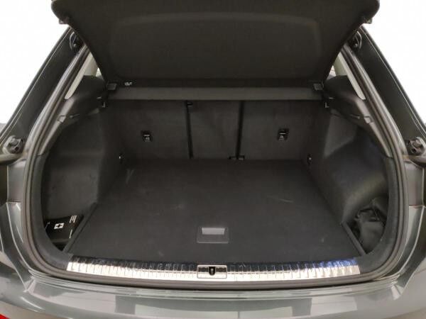 Audi Q3 SUV 35 TFSI S tronic, S line, ACC, Navi, Keyless