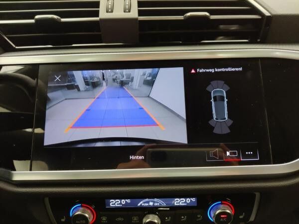 Audi Q3 SUV 35 TFSI S tronic, S line, ACC, Navi, Keyless