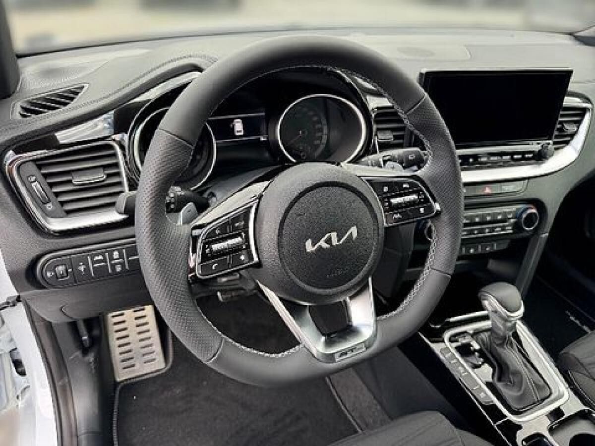 Kia Ceed Sportswagon 1.5 T-GDI DCT GT-line