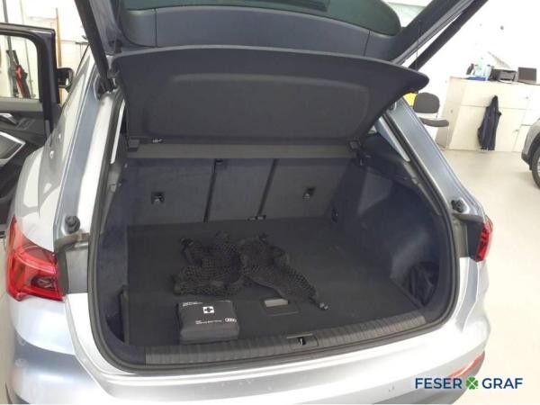Audi Q3 35 TDI Navi LED ACC RFK SChalter