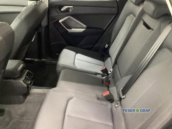 Audi Q3 35 TDI Navi LED ACC RFK SChalter