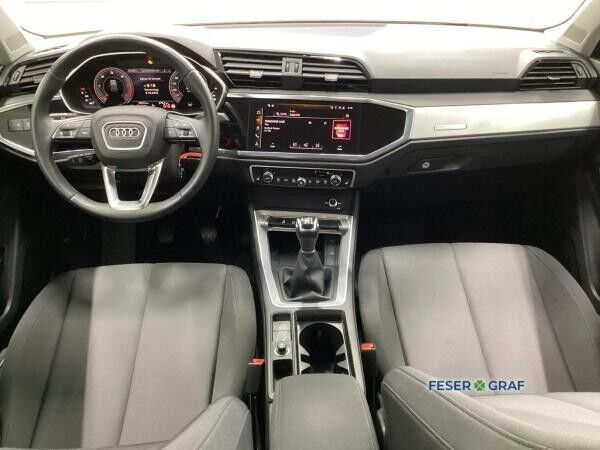 Audi Q3 35 TDI Navi LED ACC RFK SChalter