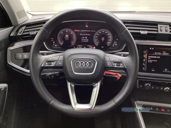 Audi Q3 35 TDI Navi LED ACC RFK SChalter