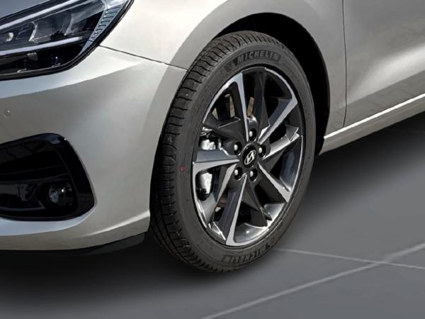 Hyundai i30 FL 5-Türer (MY25) 1.0 T-GDI (100 PS) 7-DCT 2WD Advantage