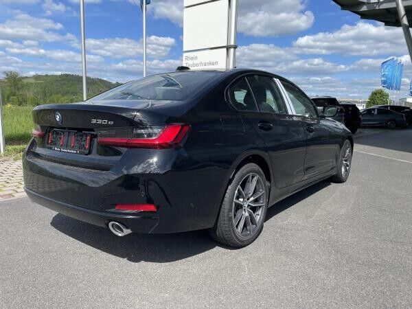 BMW 330 e Lim.  SONDERAKTION!!!