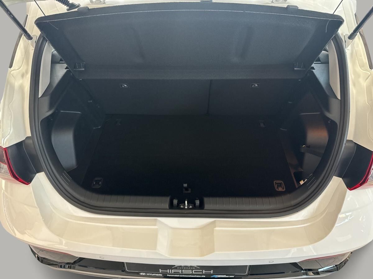 Hyundai i20 FL (MY25) 1.0 T-GDI (100 PS) 6-MT 2WD Trend