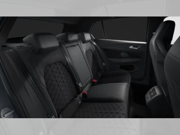 Volkswagen Golf R-Line 2.0TSI 190PS DSG 4MOTION *BLACK STYLE*MATRIX*AHK*STANDHZG*PANO*56.395€*