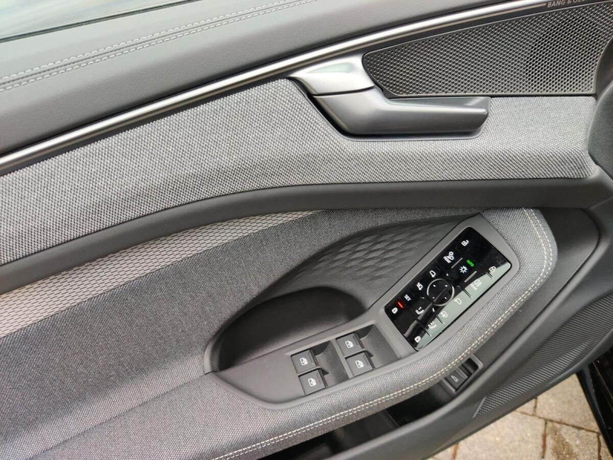 Audi A6 Limousine edition one TDI quattro S tronic Audi A6 Limousine edition one TDI quattro S tronic