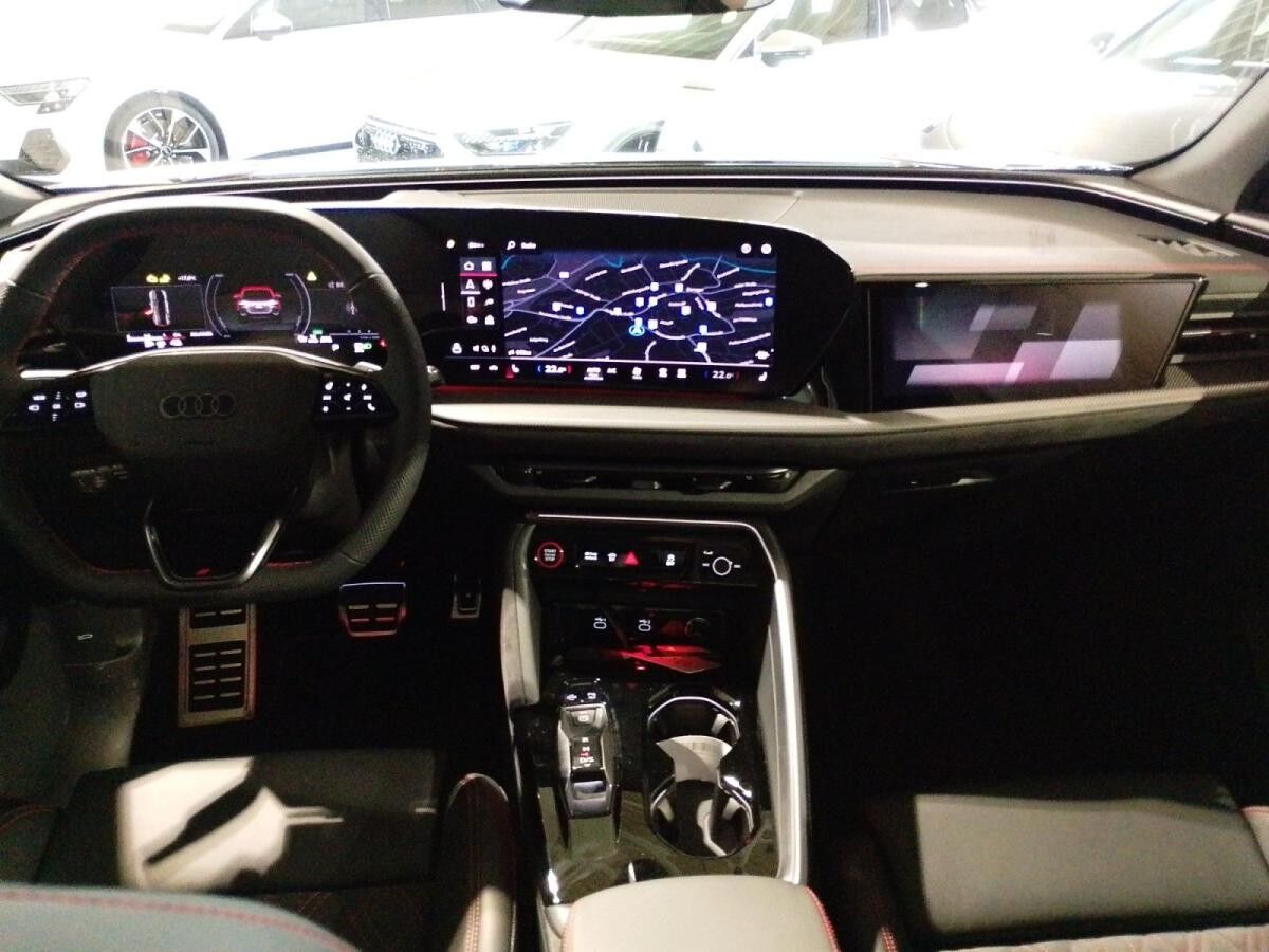 Audi Q5 Sportback edition one mit Akzenten mythosschwarz e-hybrid quattro S tronic