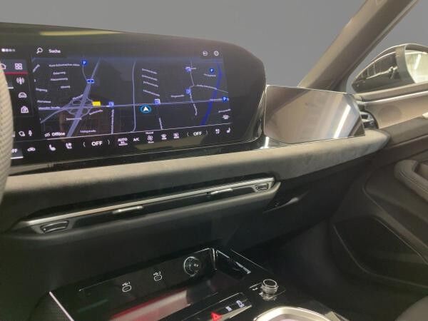 Audi A6 Avant TFSI quattro Head-up Pano Standh. AHK