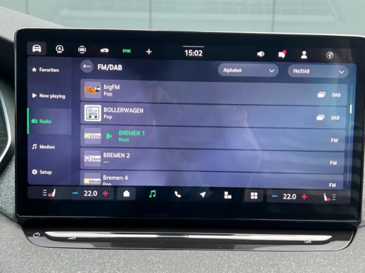 Skoda Octavia Combi TOUR 2.0 TDI DSG *AHK, Travel Assist*