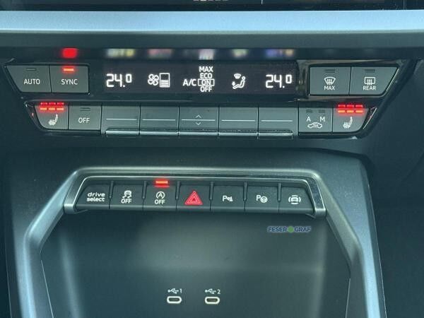 Audi A3 Limousine S line 35TFSI Navi+/SHZ/SONOS/HUD/A