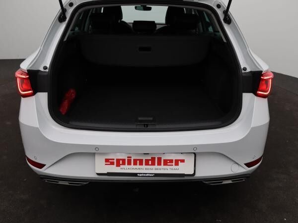 Seat Leon ST FR 1.5 eTSI DSG / Navi, Matrix, RFK, ACC