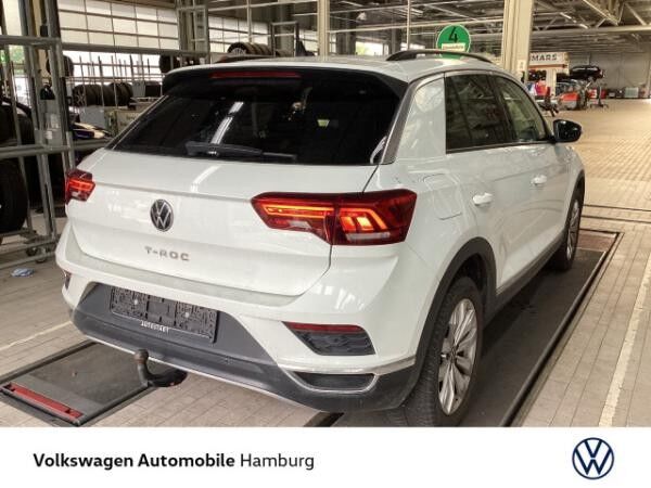 Volkswagen T-Roc Sport 1.5 TSI DSG Navi Sitzheizung PDC AHK