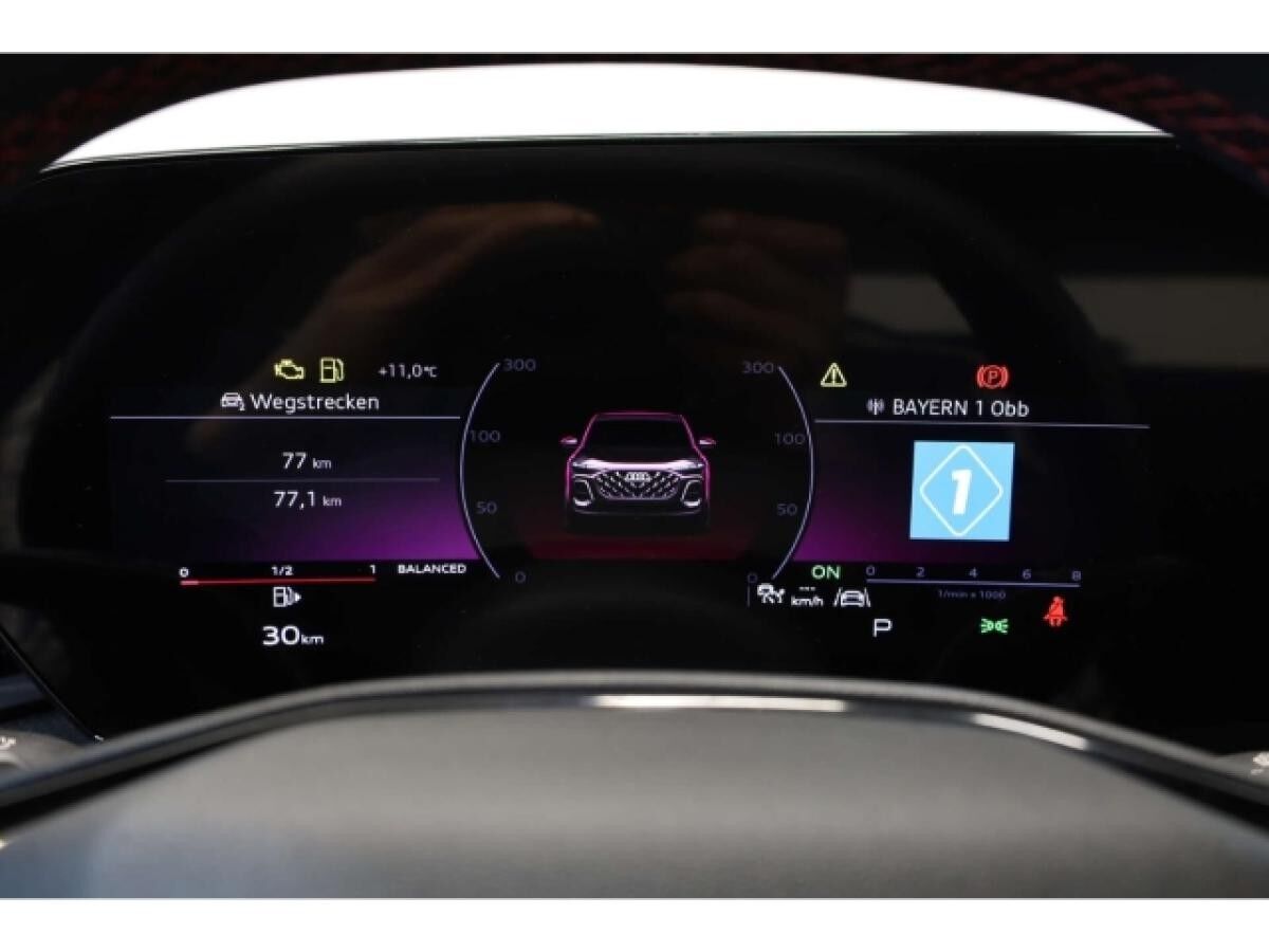 Audi Q5 TFSI quattro S line edition one