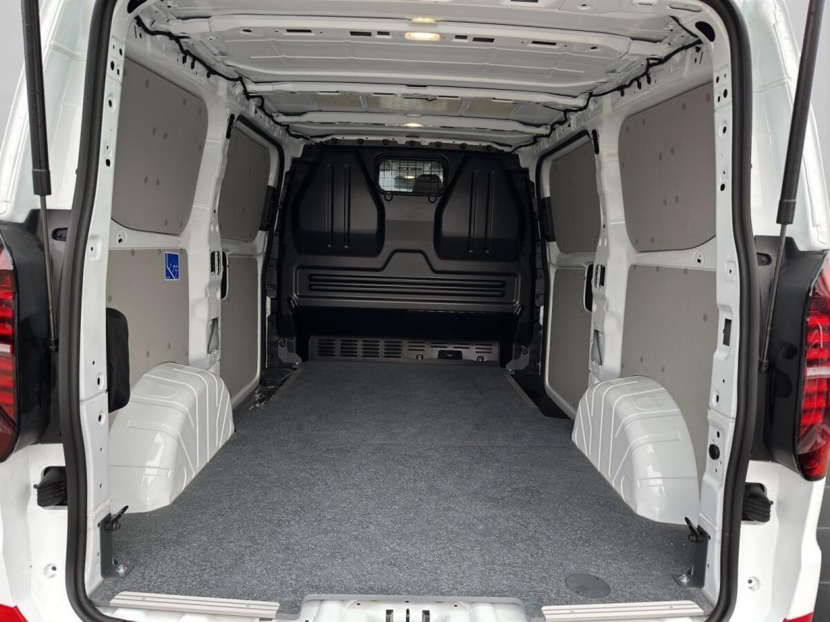 Volkswagen Transporter Kasten (TV)