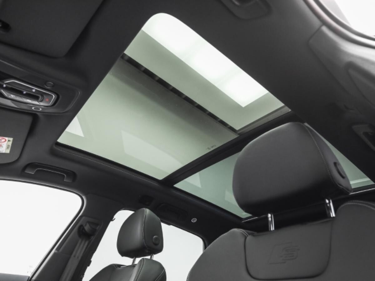 Audi Q7 55 TFSIe S line business AHK B&O Pano HUD