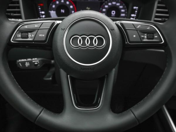 Audi A1 allstreet 30 TFSI S tronic CarPlay LED ACC