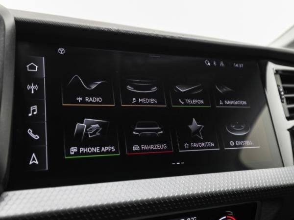 Audi A1 allstreet 30 TFSI S tronic CarPlay LED ACC