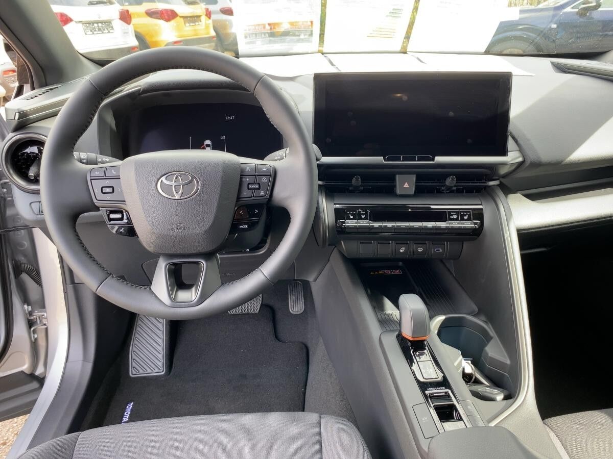 Toyota C-HR Teamplayer inkl. Technik-Paket *Sofort Verfügbar*