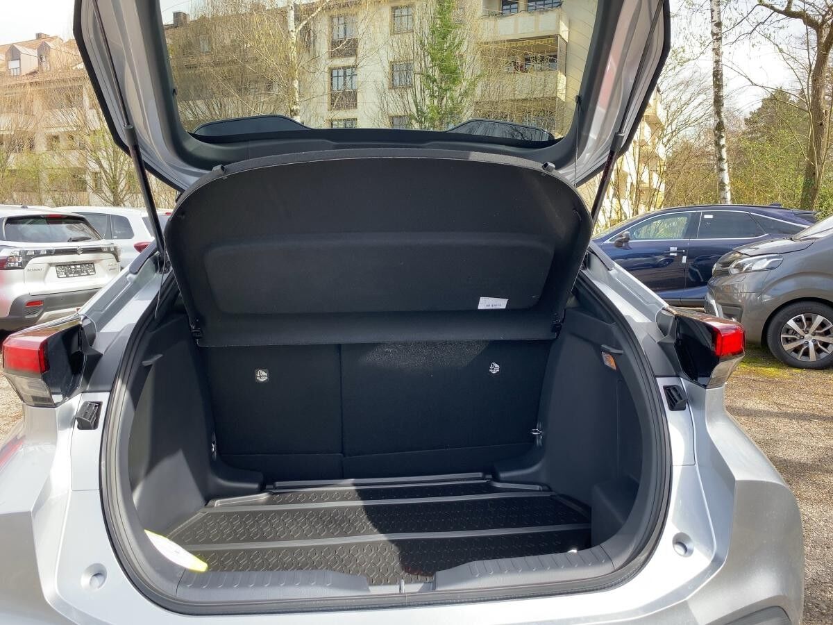 Toyota C-HR Teamplayer inkl. Technik-Paket *Sofort Verfügbar*