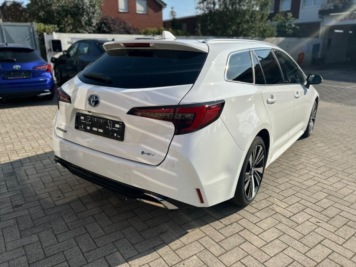 Toyota Corolla TS Hybrid Teamplayer 1.8 LED ACC Technik Navi El. Heckklappe Apple CarPlay
