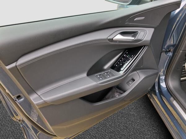 Audi Q6 e-tron S line / SOFORT VERFÜGBAR !