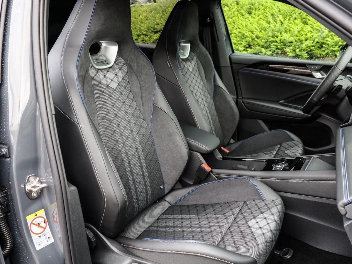 Volkswagen Tiguan R-Line 2,0 l TDI SCR 7-Gang-Doppelkupplungsgetriebe DSG Sofort Verfügbar!