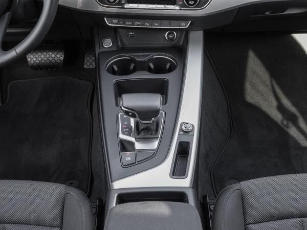 Audi A4 40 TFSI S tronic *MATRIX*OPTIK*KAMERA*PDC*VC*