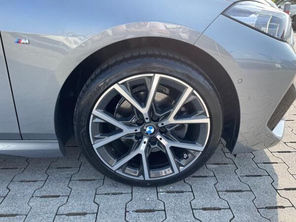 BMW 218 Gran Coupe (F44) AHK Harman DrivAss Lenkradheizung