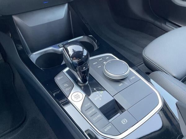 BMW 218 Gran Coupe (F44) AHK Harman DrivAss Lenkradheizung