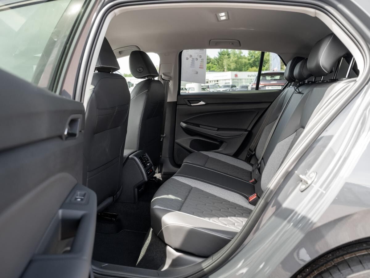 Volkswagen Golf GOAL 1.5l **Aktionspreis Aut Kam. NAVI