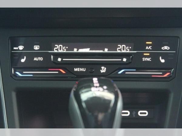Volkswagen Polo Style 1,0 l TSI DSG GJR, LED, IQ-Drive, Nav, RFK uvm...