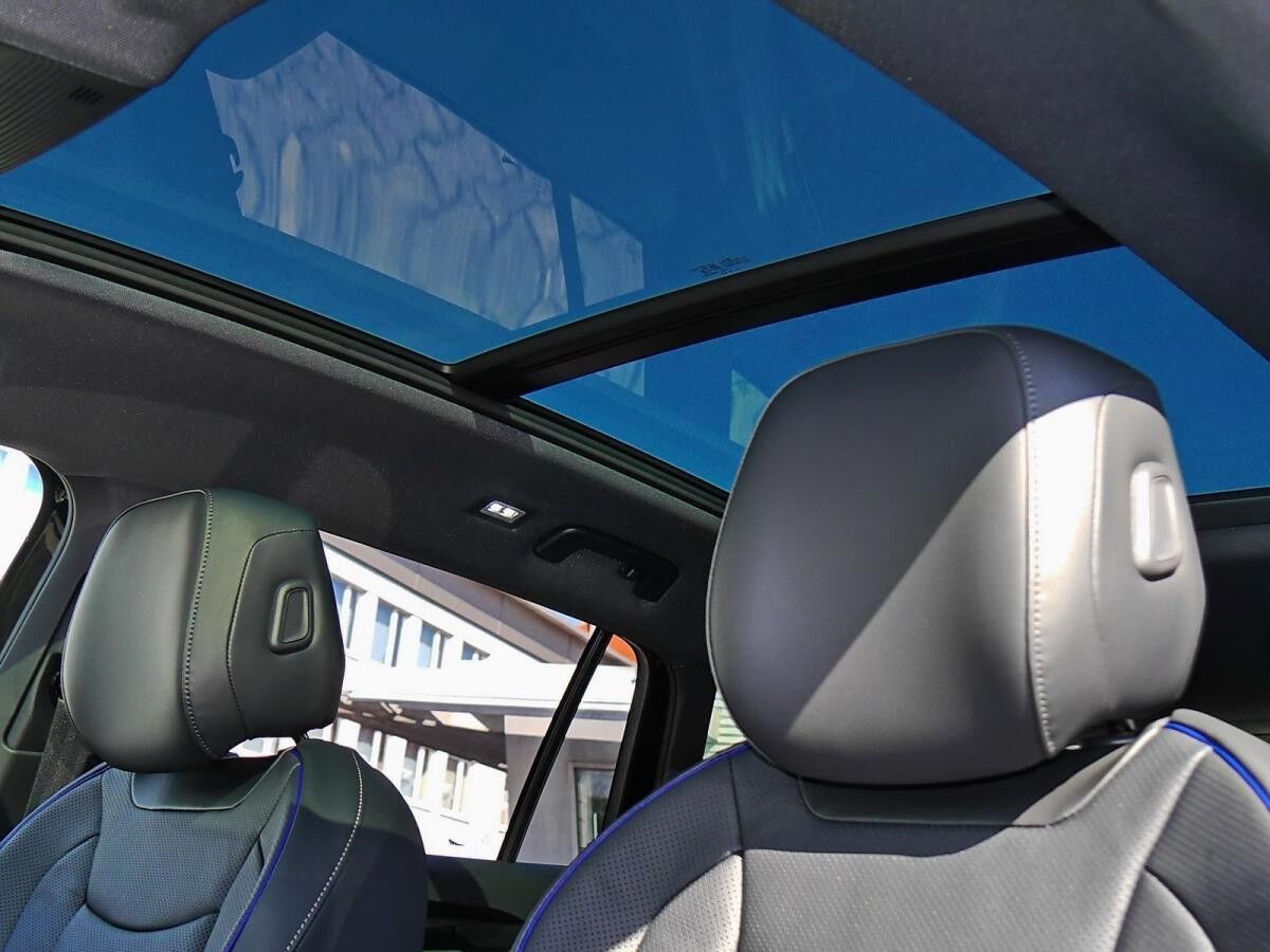 Volkswagen Tiguan R-Line 1,5 l eTSI OPF Leder AHK Pano.-Dach