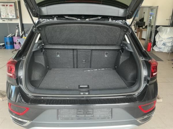 Volkswagen T-Roc 1.5 TSI DSG AHK Navi Massage ACC CarPlay