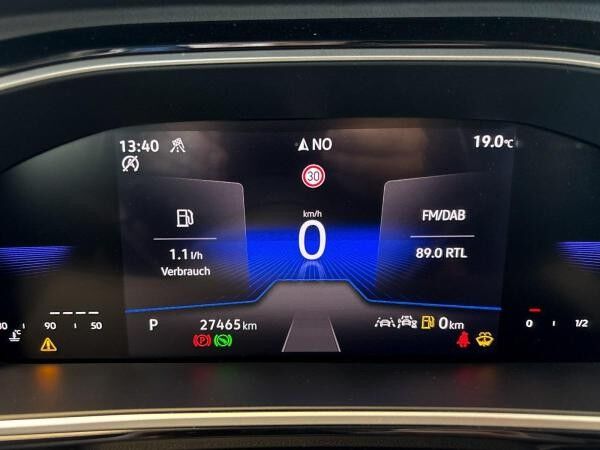 Volkswagen T-Roc 1.5 TSI R-Line DSG Navi AHK CarPlay ACC