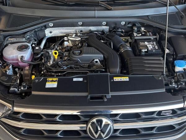 Volkswagen T-Roc 1.5 TSI R-Line DSG Navi AHK CarPlay ACC