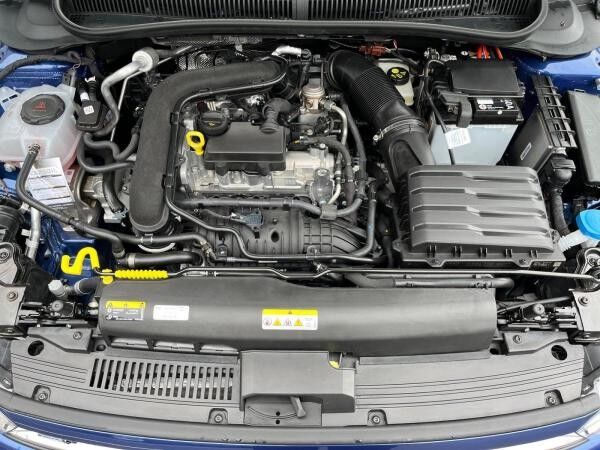 Volkswagen Polo R-Line 1.0 TSI DSG / IQ.Drive, Pano, Matrix
