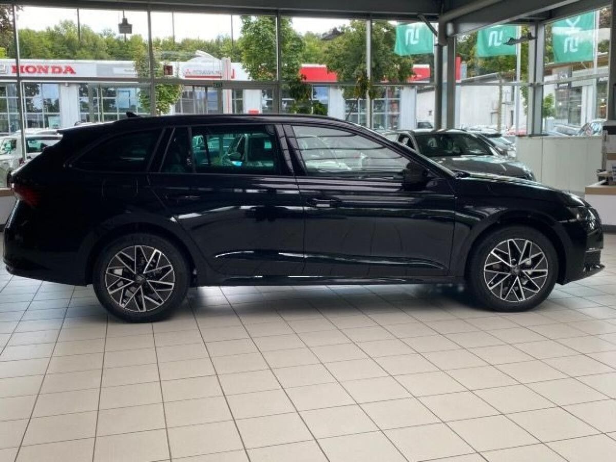 Skoda Octavia Combi Tour 2,0 TDI 7-Gang-DSG Sofort Verfügbar