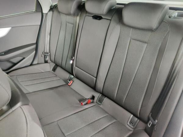 Audi A4 Avant 40 TDI AHK/Navi+/Standzg/el.Heck/04.29Garantie