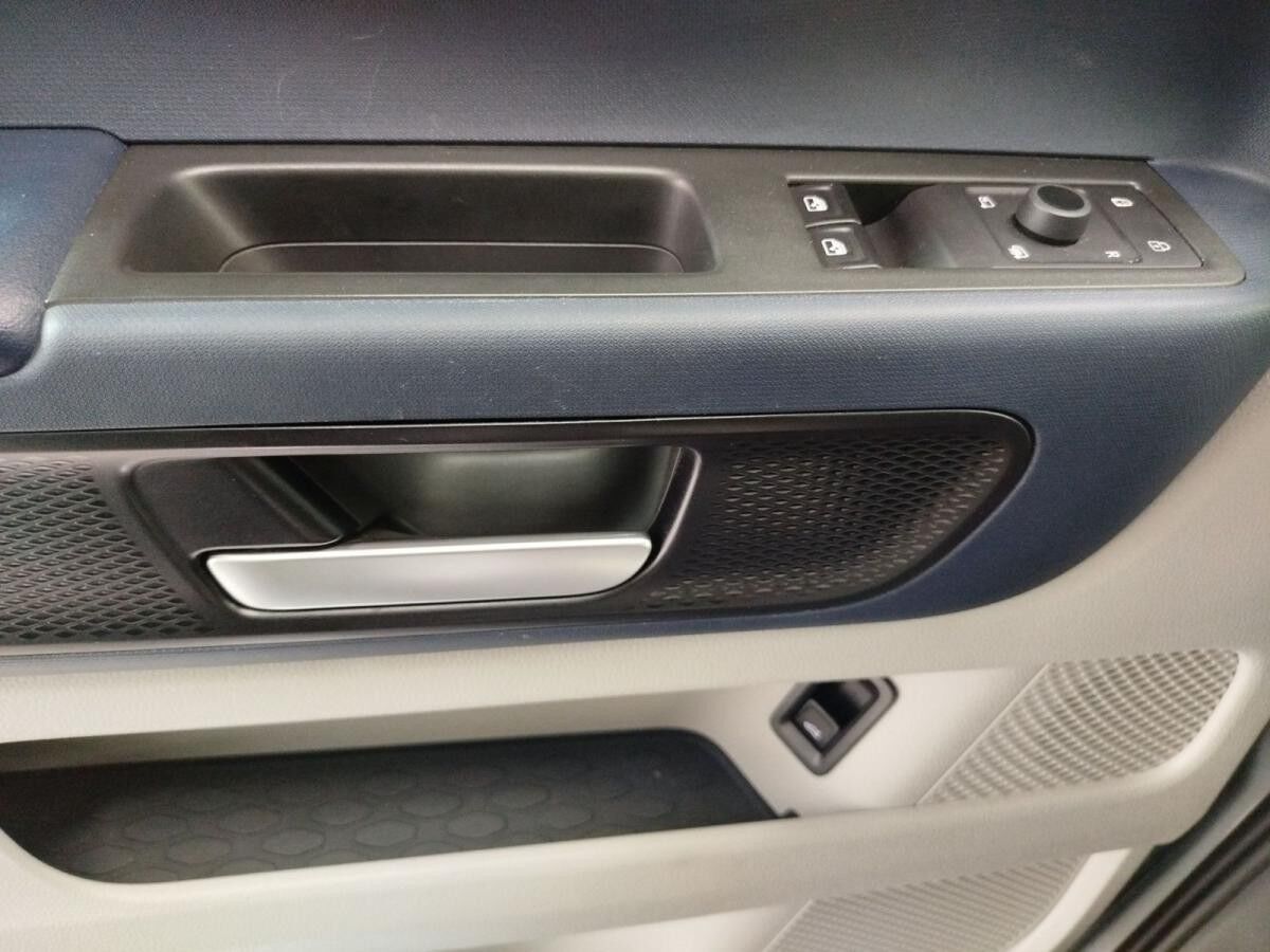 Volkswagen ID.Buzz IQ.Light Navi ParkAssistPlus Rückfahrkamera FrontAssist