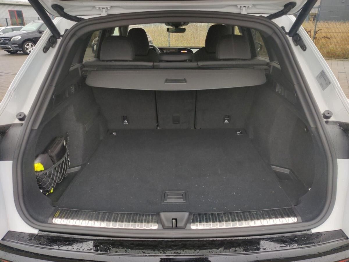 Audi Q5 SUV TDI q. S tronic | MATRIX LED, BEIFAHRERDISPLAY, MEMORY, MMI PRO