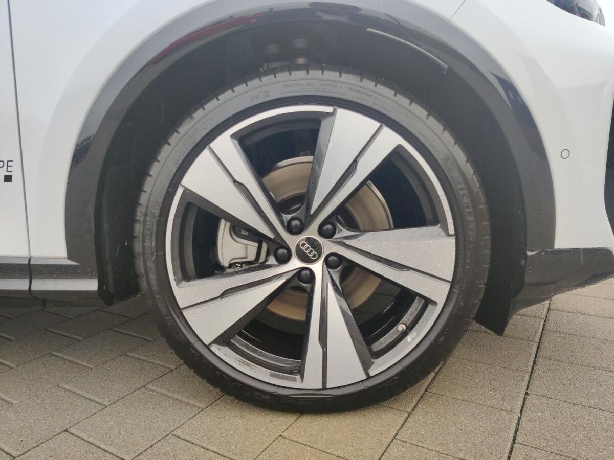 Audi Q5 SUV TDI q. S tronic | MATRIX LED, BEIFAHRERDISPLAY, MEMORY, MMI PRO