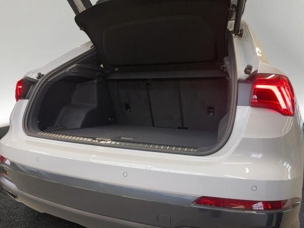 Audi Q3 advanced 40 TFSI quattro AHK virtual Navi Teilleder ACC